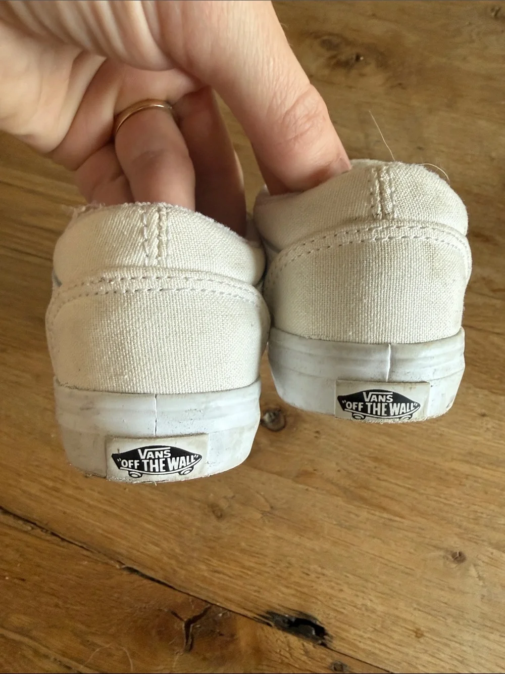 Vans cream canvas